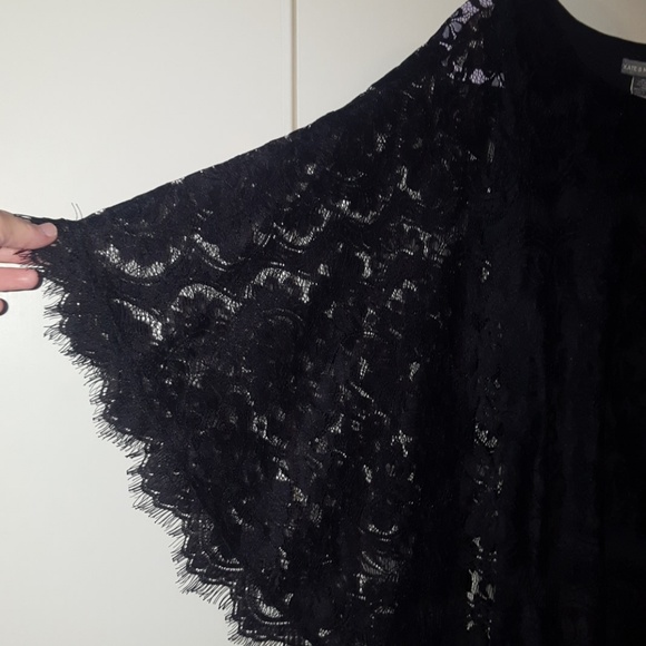 Kate & Mallory lace draped shell - Picture 2 of 3